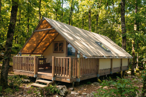 Safari Lodge All Season