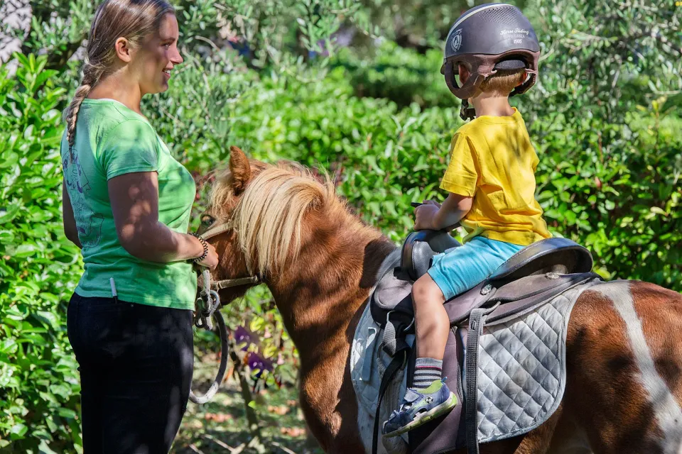 Ponyrijden voor kinderen